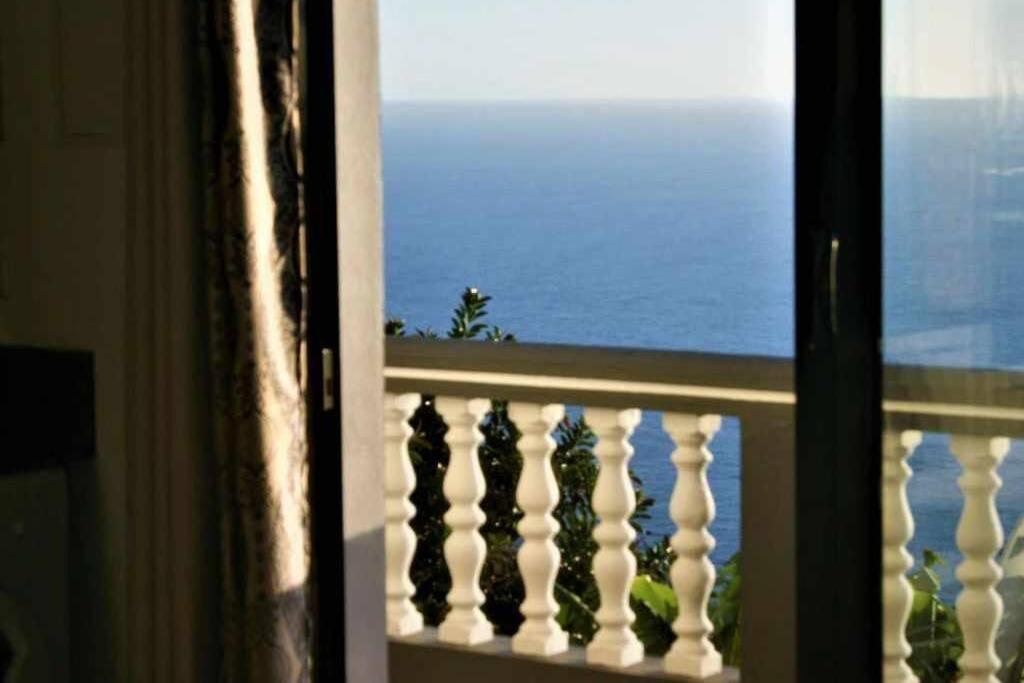 Arcos Grands Suites With Enormous And Private Pool. Arco da Calheta Kültér fotó